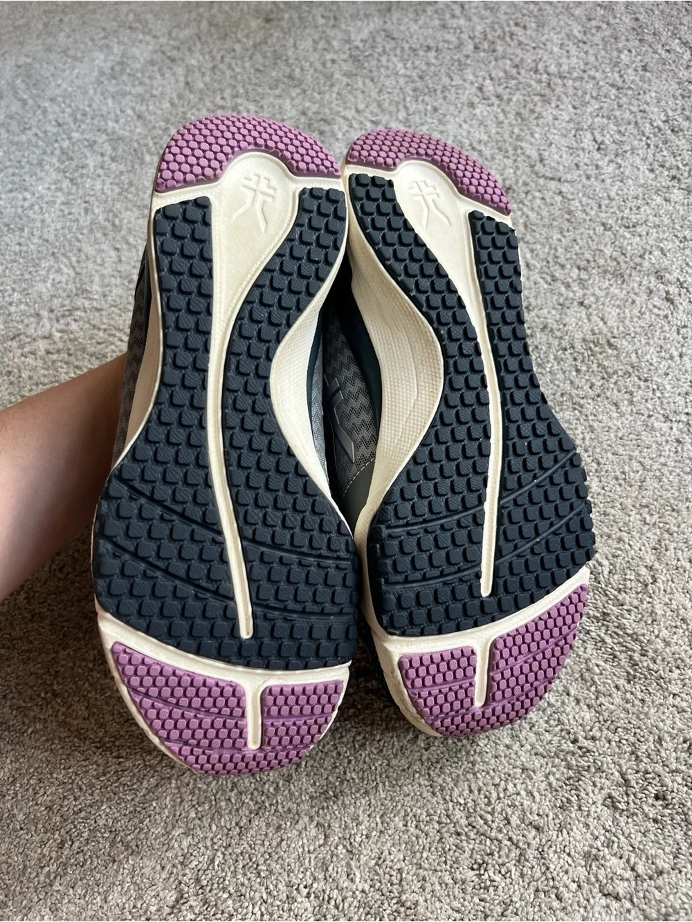 Kuru Quantum 2.0 Women’s Size 10 Wide Gray Purple Slate Running Shoes Sneakers